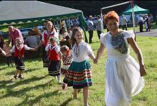 Na festiwalu artystycznym Mini_pt-jaszkoq0