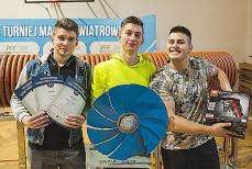 Armia Bolta i jej wiatroturbina Mini_pt-bolt0