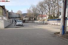 W perspektywie duży parking Mini_pt-paking0