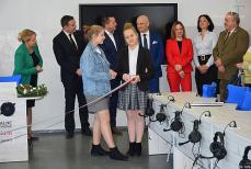 Dwie sale zajęć w prezencie Mini_pt-klasopracownia2