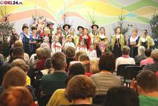 Kolędowe prezentacje folklorem podkreślone Mini_pt-wiolinek0