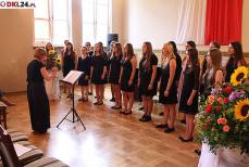 Trzy kultury z udziałem "Con Grazi" Mini_pt-estonia0