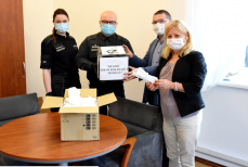 Więźniowie uszyli kolejne maseczki Mini_pt-maseczkisp