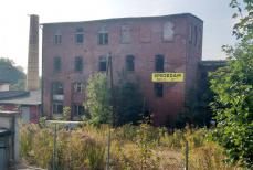Czy ruinę zastąpi dom na palach? Mini_pt-szkarada0