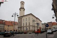 Urzędy gmin ograniczają osobistą dotępność Mini_pt-ratuszb0