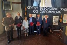 Odznaczeni za krzewienie pamięci o Kresach Mini_pt-kresy3