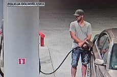 Może ktoś rozpozna tego złoczyńcę Mini_zrzut-ekranu-----kopia