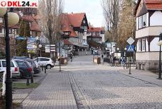 W popularnym kurorcie jeszcze panują nad hałasem Mini_pt-oswietlenie1