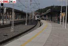KŁODZKO - Już jest przejazd między stacjami miasta Mini_2u2a6998