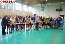 ZIEMIA KŁODZKA - W gminie Radków >>sypnęło<< halami sportowymi Mini_2u2a4093
