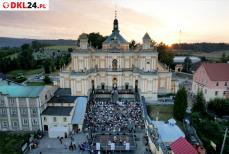 WAMBIERZYCE - W rytmie światowego folkloru Mini_dkl24-wambierzyce-folklor-15