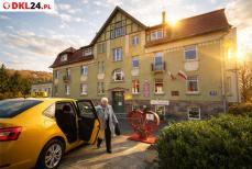 Mini_dkl24-polanica-taxi-01