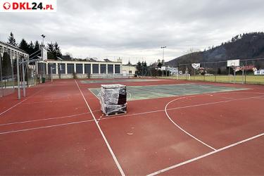 Slider_dkl24-boisko-szkola-bardo