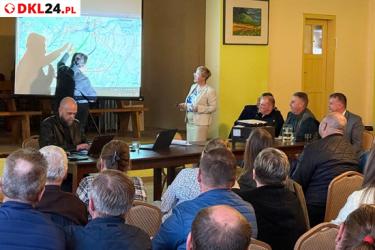 Slider_dkl24-dzbanow-s8-01